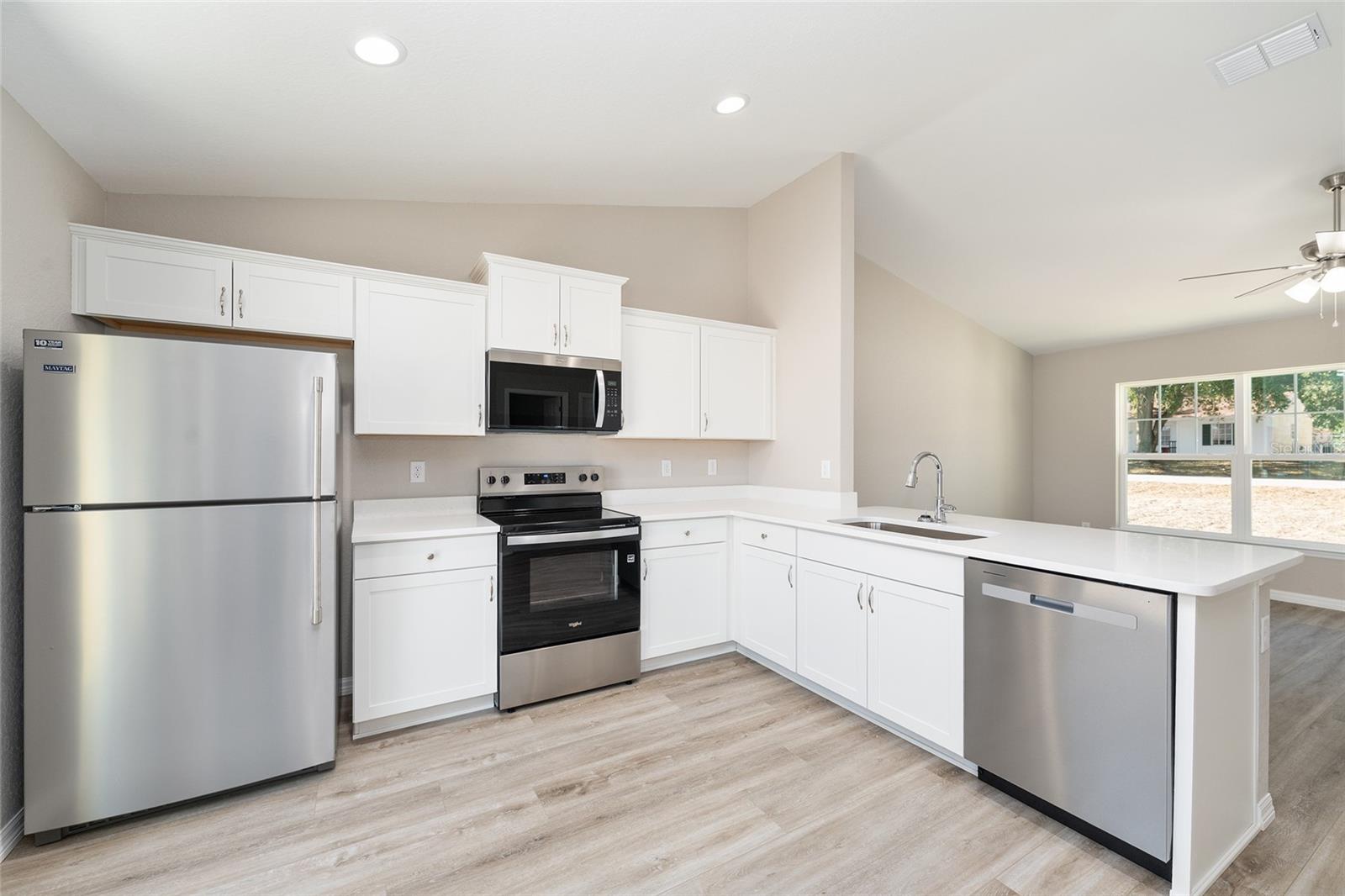 BELLEVIEW HEIGHTS ESTATES - Residential