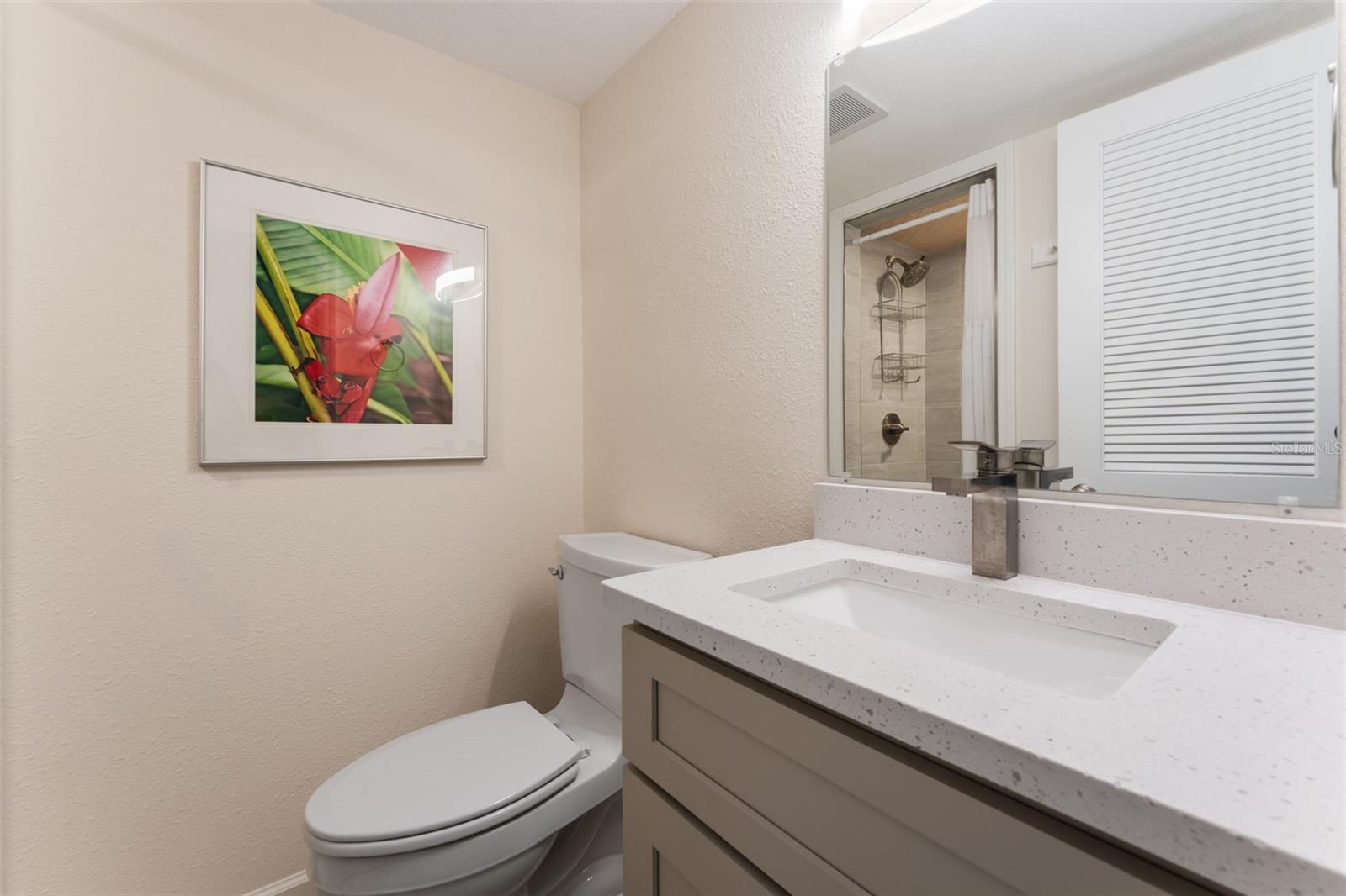 CHATEAU CONDO THE - Residential