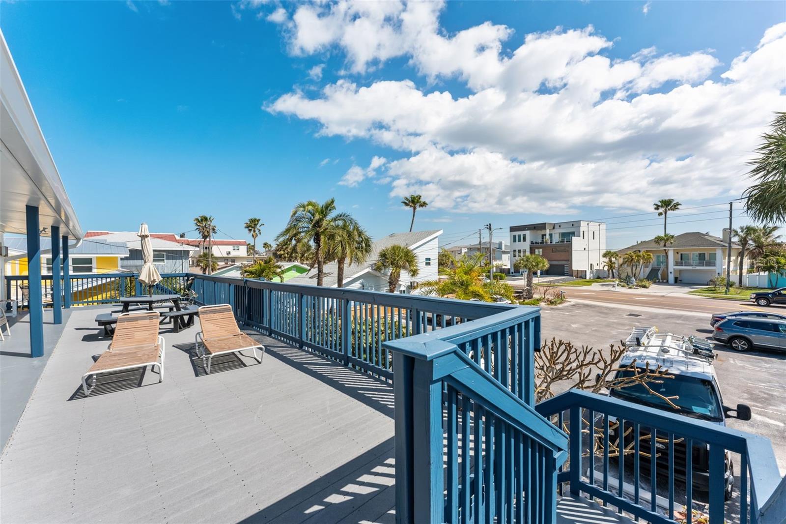 CHATEAU CONDO THE - Residential