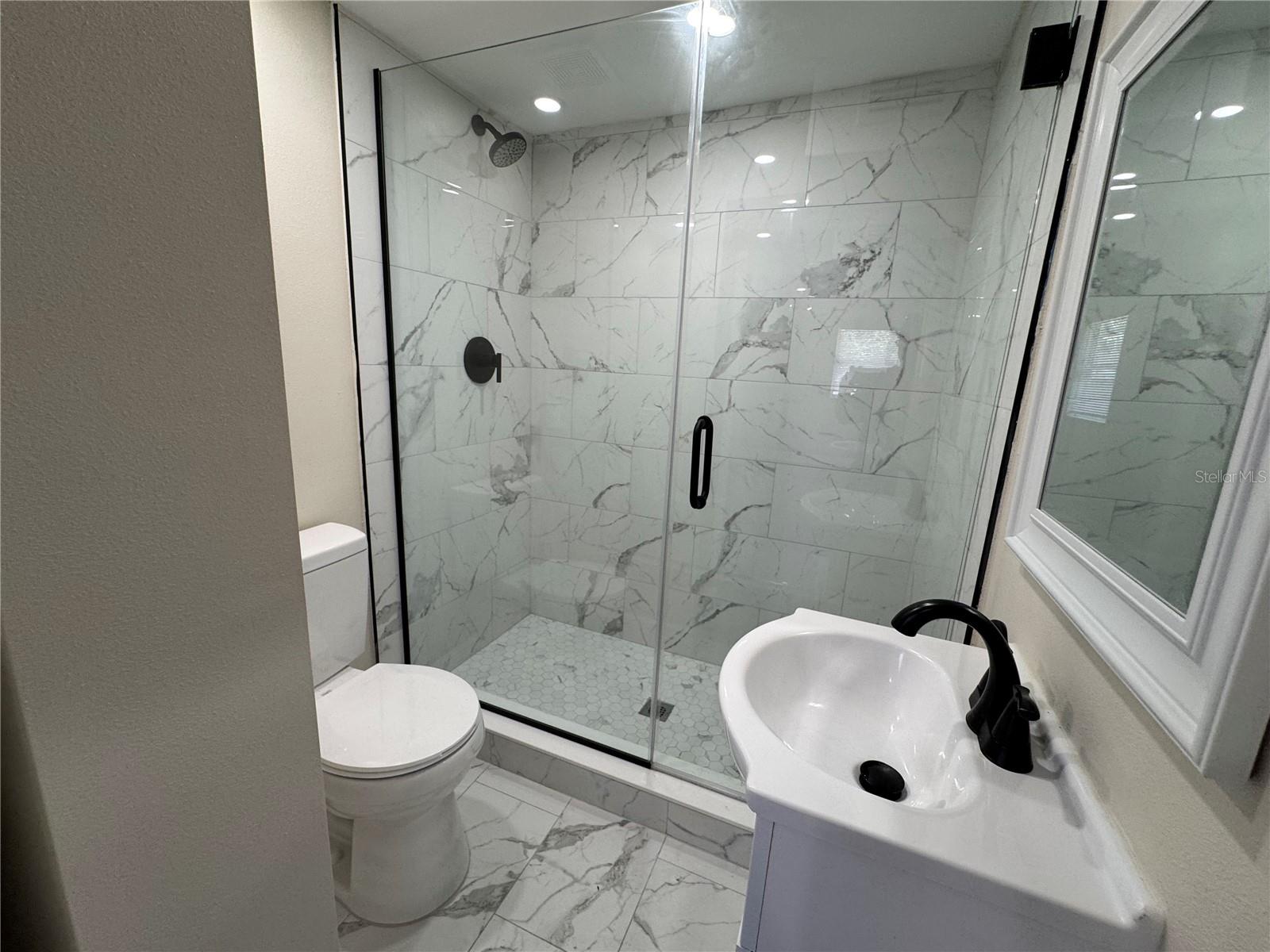 ALKEN ACRES - Residential Lease