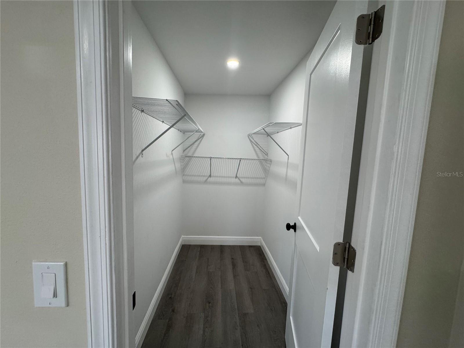 ALKEN ACRES - Residential Lease