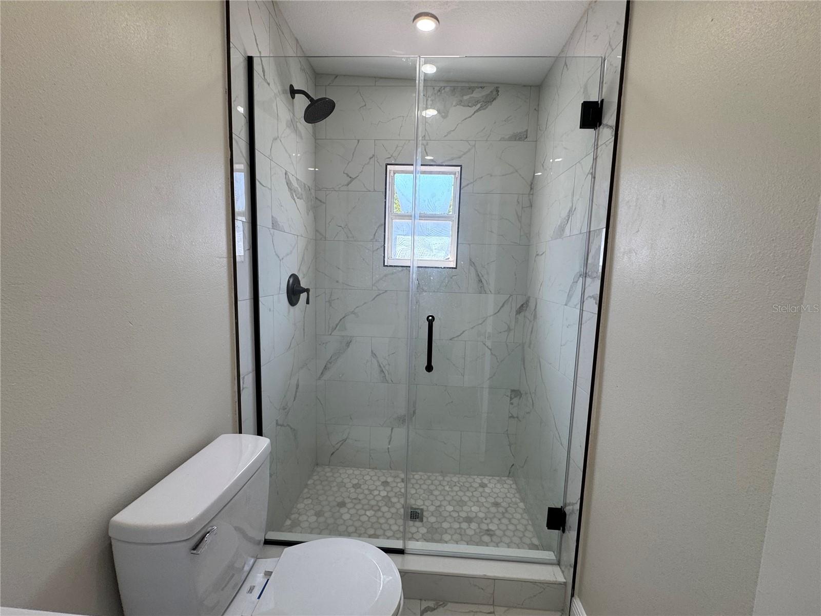 ALKEN ACRES - Residential Lease