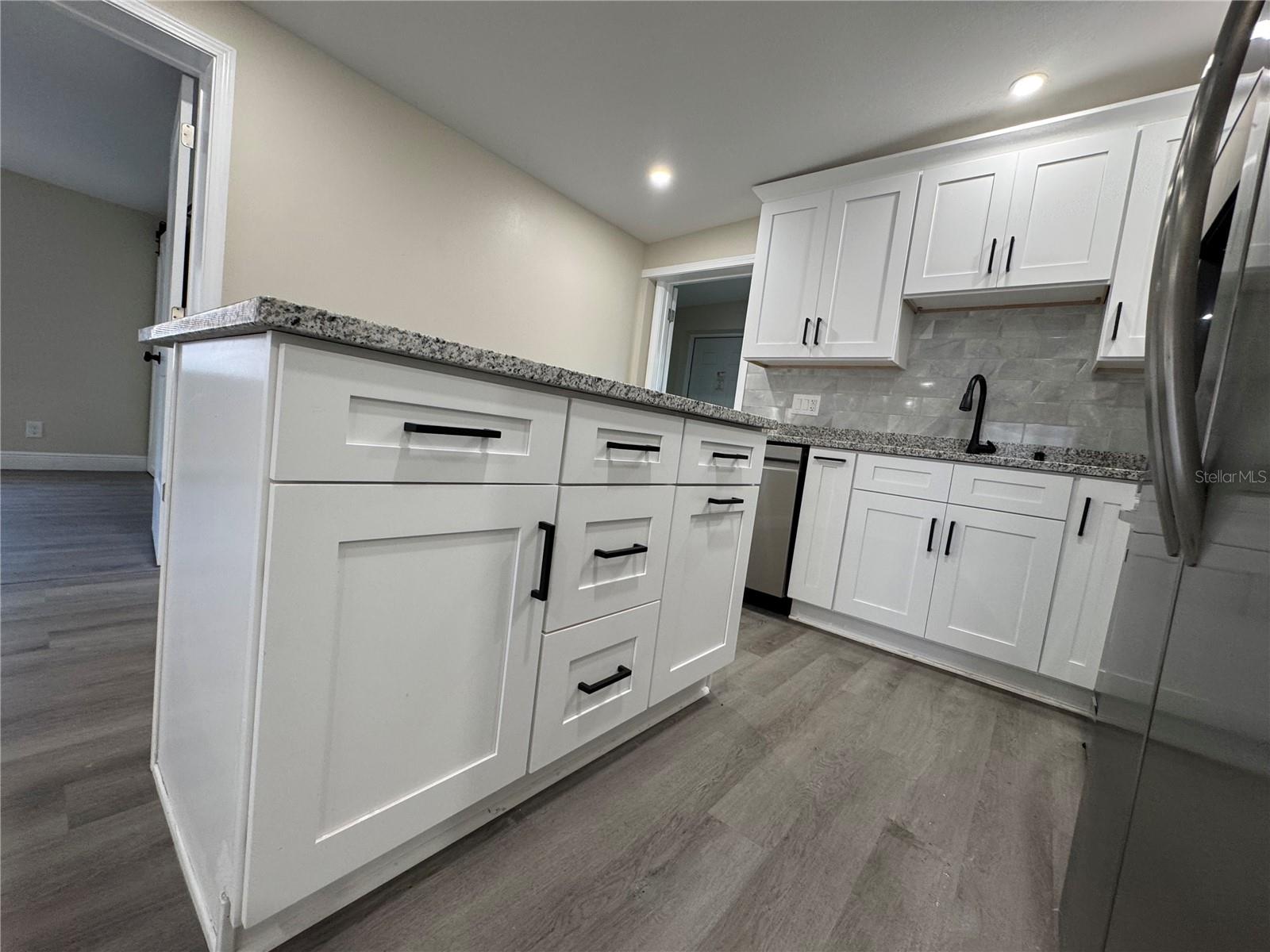 ALKEN ACRES - Residential Lease