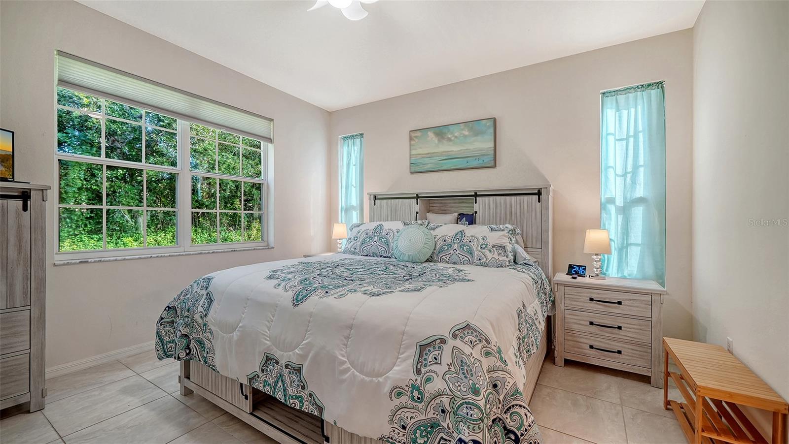 PINESTONE AT PALMER RANCH - Residential Lease