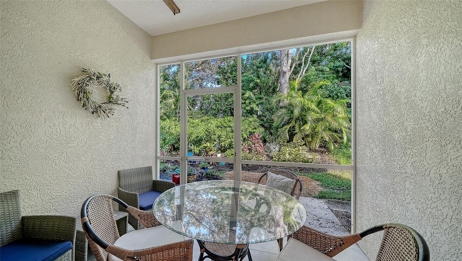 PINESTONE AT PALMER RANCH - Residential Lease