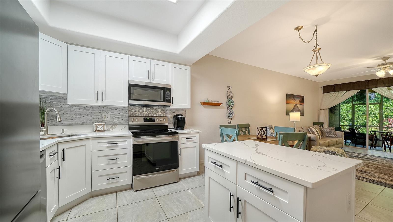 PINESTONE AT PALMER RANCH - Residential Lease