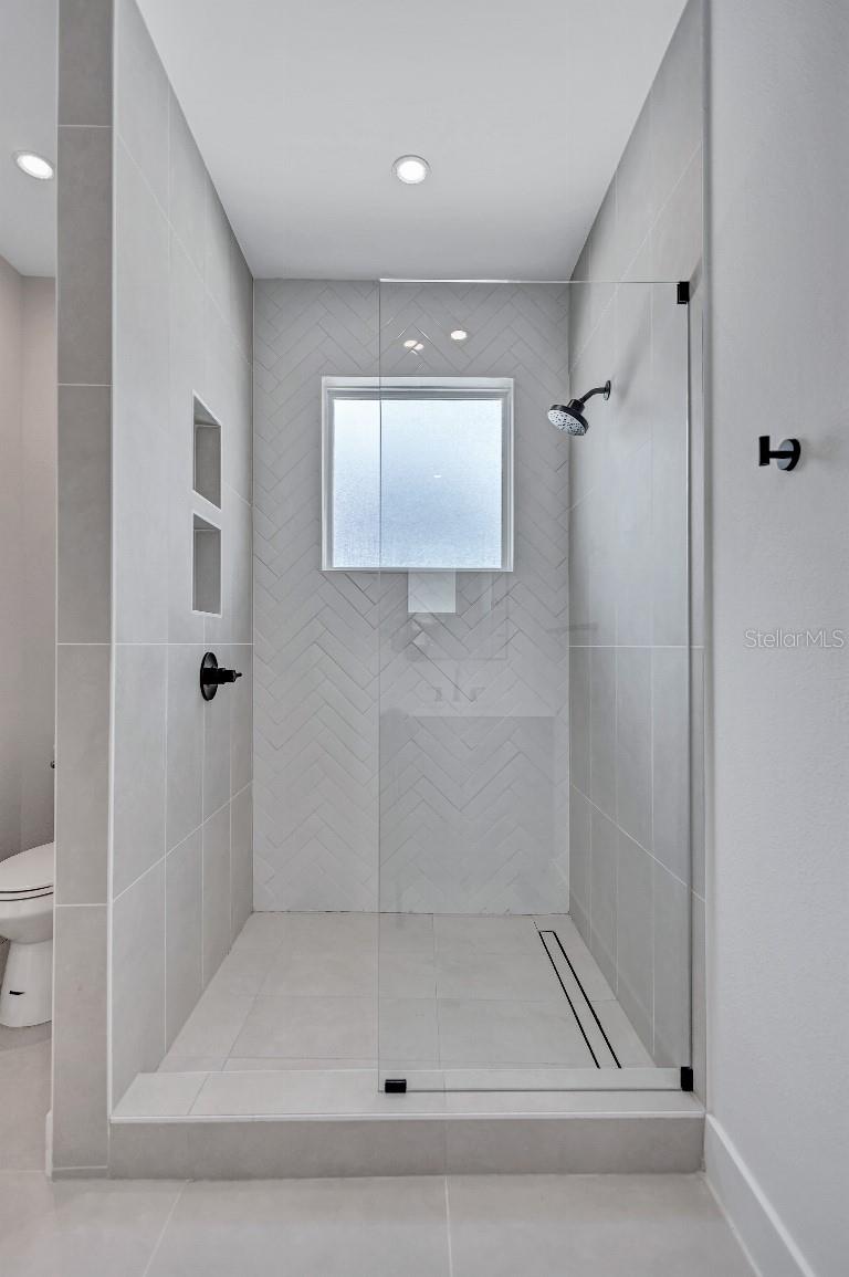 GULF GROVE - Residential