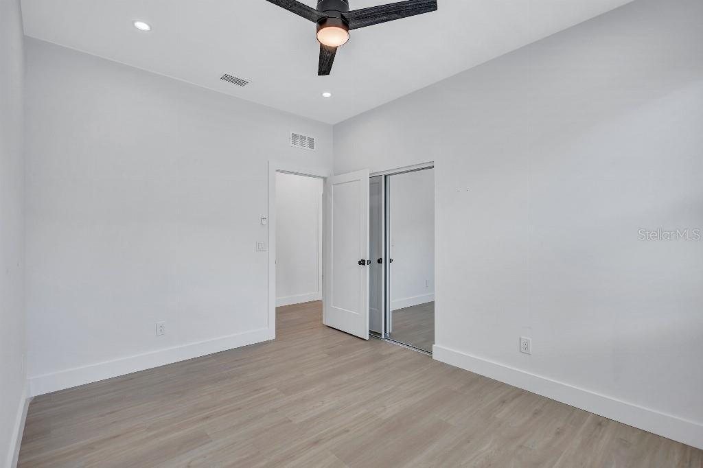 GULF GROVE - Residential