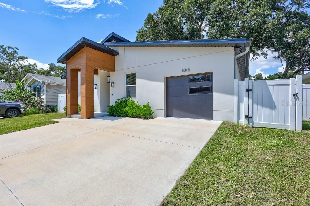 Photo of 5313 9th Avenue S, Gulfport, FL 33707 (MLS # TB8406209)