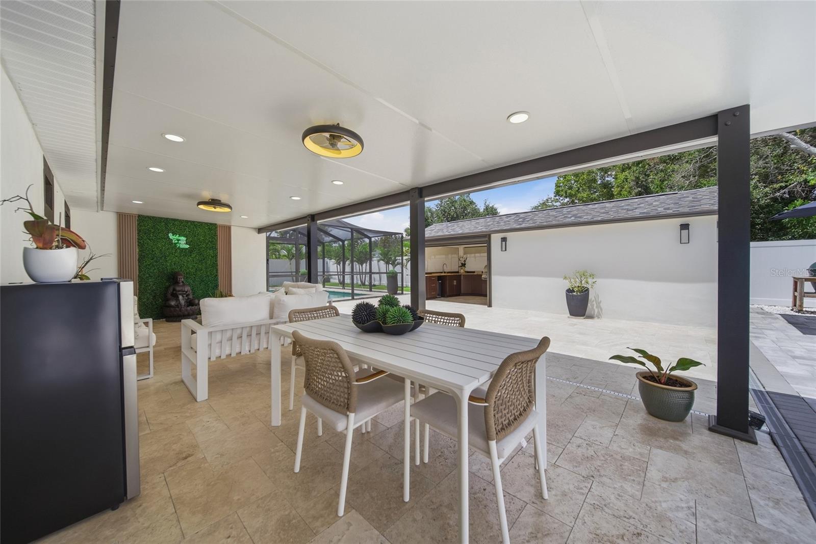 6013 45TH AVENUE N - Photo 3