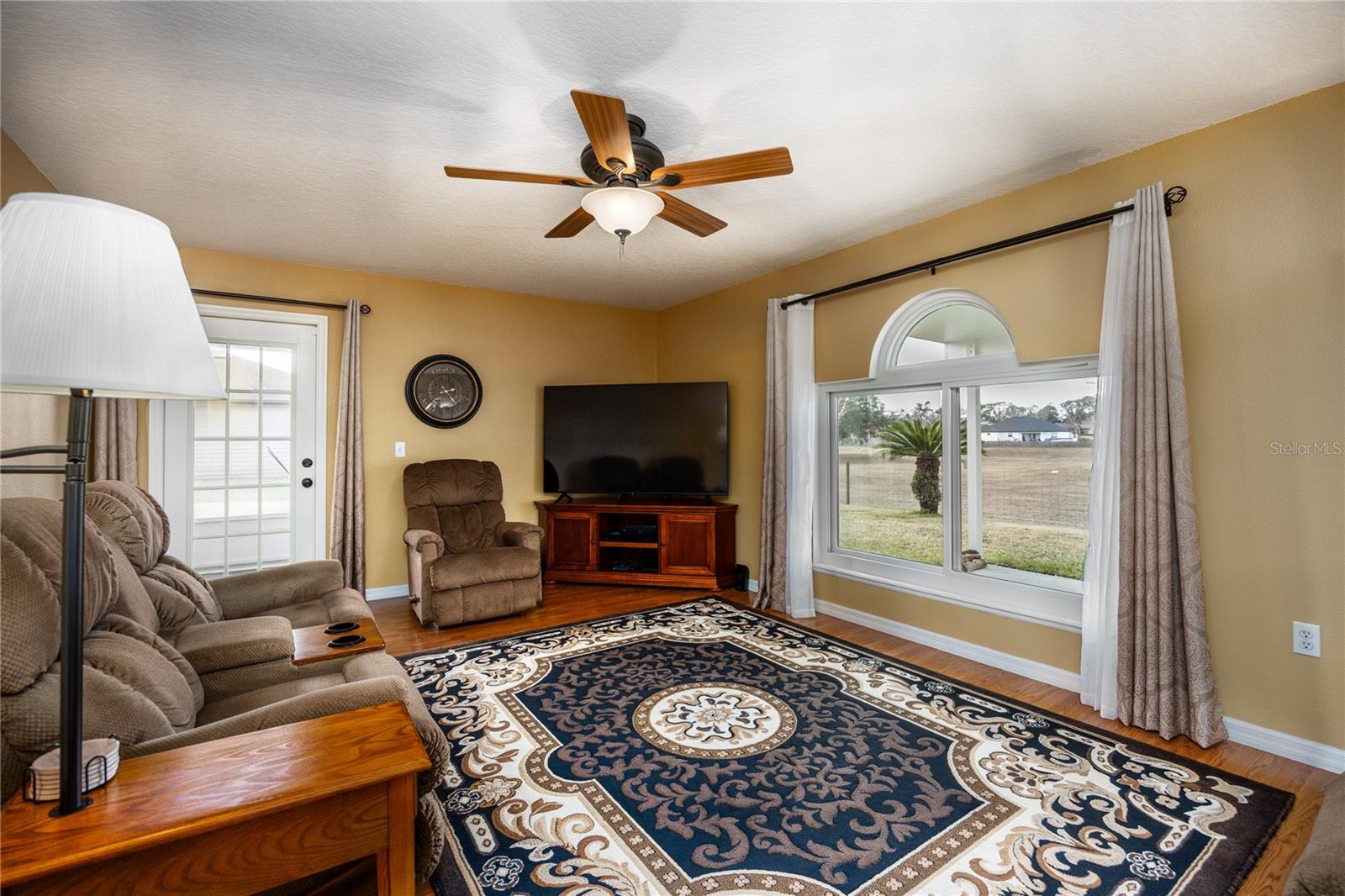 NEWBERRY OAKS - Residential