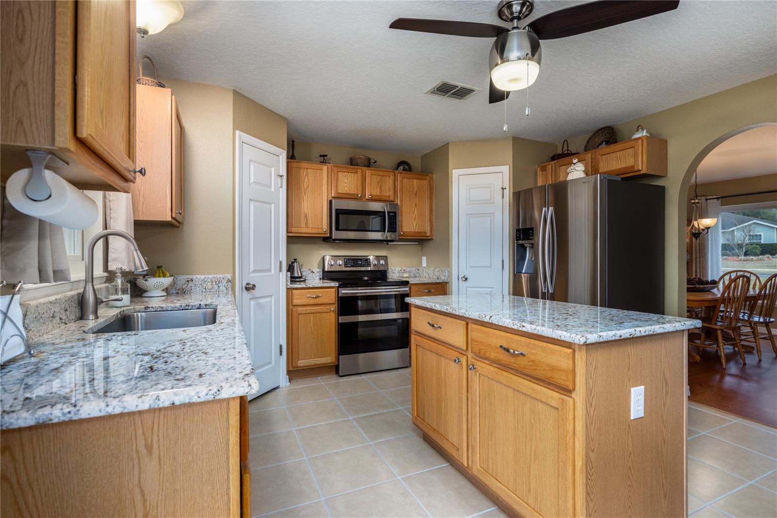 NEWBERRY OAKS - Residential