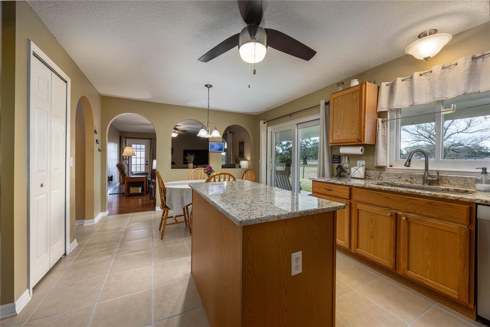 NEWBERRY OAKS - Residential