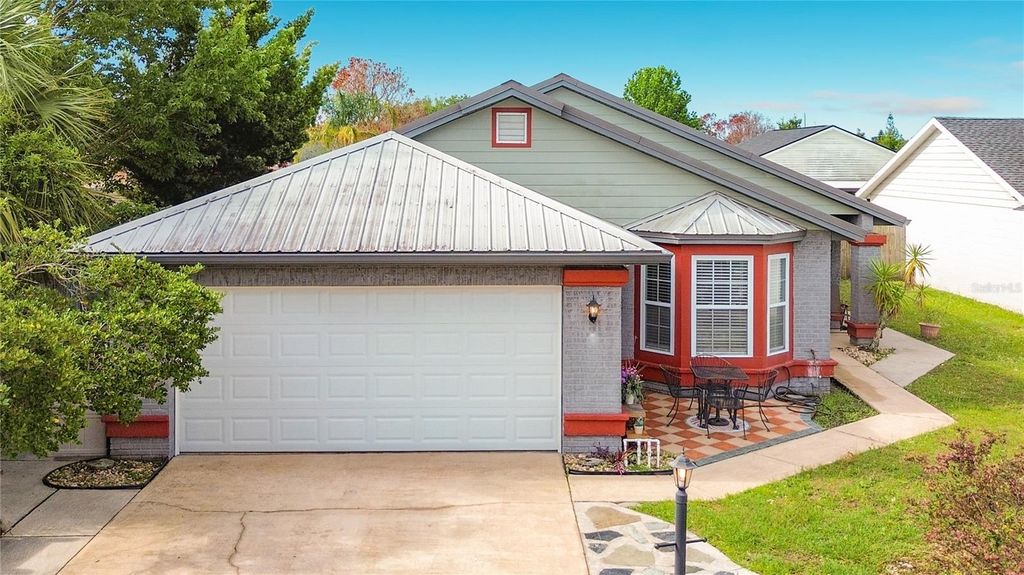 Photo of 206 Hollywood Court N, Kissimmee, FL 34743 (MLS # O6403171)