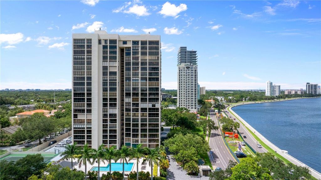 Photo of 3301 Bayshore Boulevard #1908B, Tampa, FL 33629 (MLS # TB8401787)