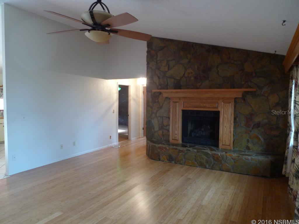 Florida Shores 01 - Residential