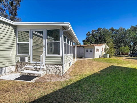 Tiny photo for 25533 Belle Helene, Leesburg, FL 34748 (MLS # G5119447)
