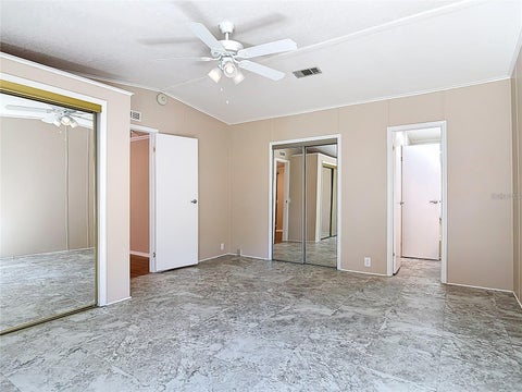 Tiny photo for 25533 Belle Helene, Leesburg, FL 34748 (MLS # G5119447)