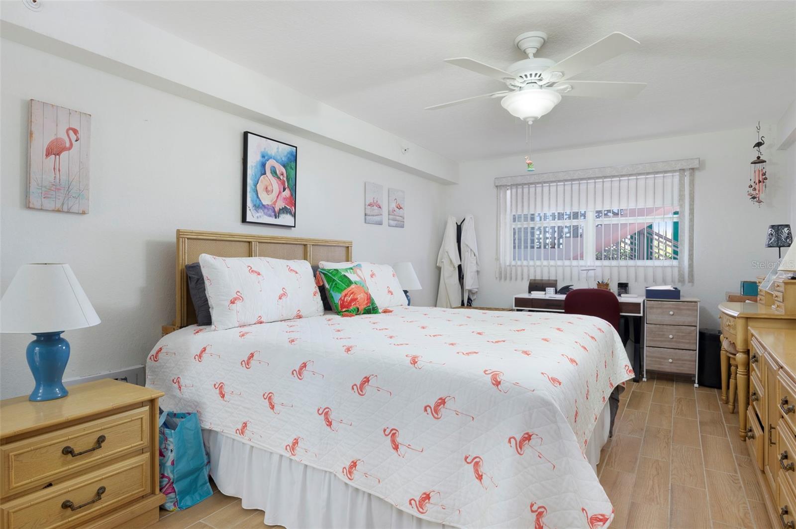 TOWN APTS CONDO - Residential