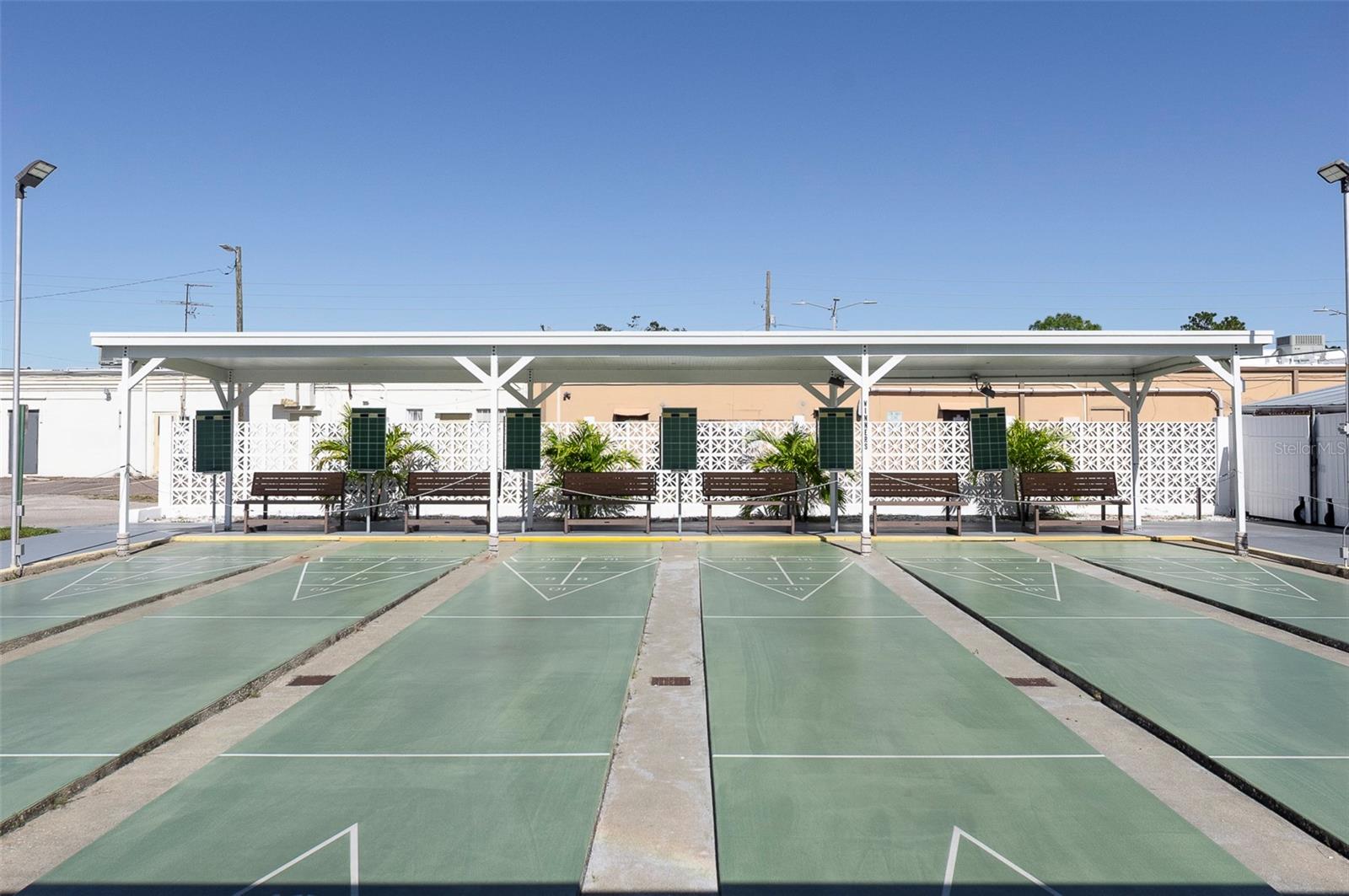 TOWN APTS CONDO - Residential