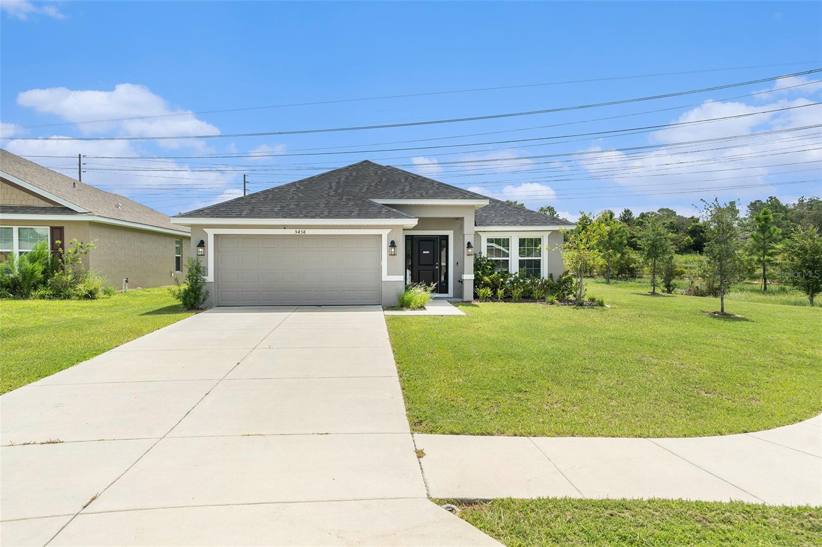 Stunning New Construction Home (2023) – 4 Bed / 3 Bath – Spacious & Modern!
Don't miss this incredible opportunity to own one of the largest homes in the community! Built in 2023, this beautifully designed 4-bedroom, 3-bathroom home offers the perfect layout for a large or growing family.
Located in Spring Hill’s desirable Florida Nature Coast, this home is just 45 minutes from Downtown Tampa, offering the perfect balance of quiet suburban living and easy access to city life.
Step into a luxurious master suite featuring a spa-inspired bathroom and a massive walk-in closet. Each bedroom is generously sized and includes its own walk-in closet for maximum storage and convenience.
The open-concept kitchen is a dream—featuring modern appliances, sleek finishes, and plenty of counter space for cooking and entertaining. You’ll also love the double sinks in two of the bathrooms, designed for both style and function.
New construction (2023)Modern layout, finishes, less maintenance needed
Large footprint ~2,200?sq?ft Spacious interior, open concept, great for families
Excellent layout Jack-and-Jill and guest suites add flexibility
Community feel Quiet, walkable, friendly, and family-centered
Good resale/rental value Priced competitively compared to nearby listings
This home combines space, comfort, and location in one unbeatable package.
Schedule your tour today—this opportunity won’t last long!