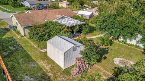 A home in NORTH PORT