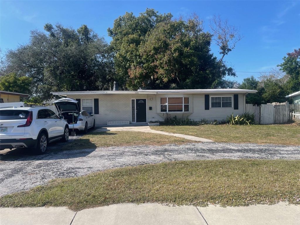 Photo of 3128 49th Street N, St Petersburg, FL 33710 (MLS # TB8461060)