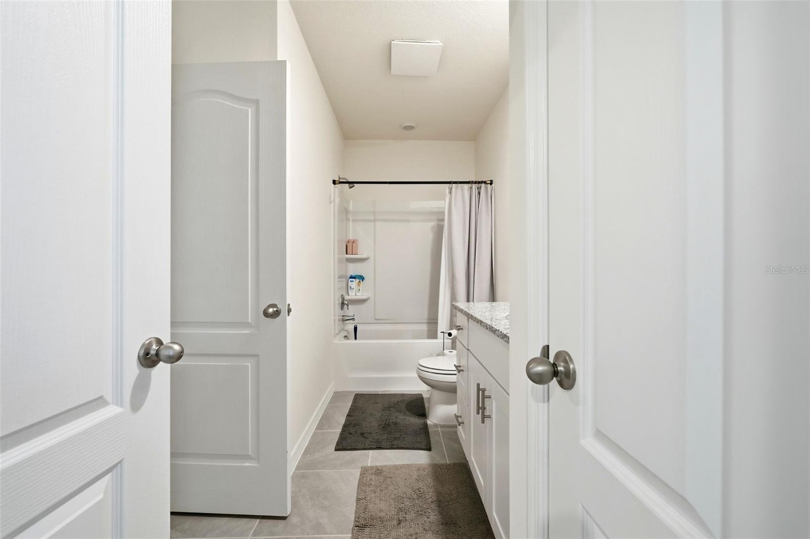 OSCEOLA VILLAGE CENTER PH 2 - Residential