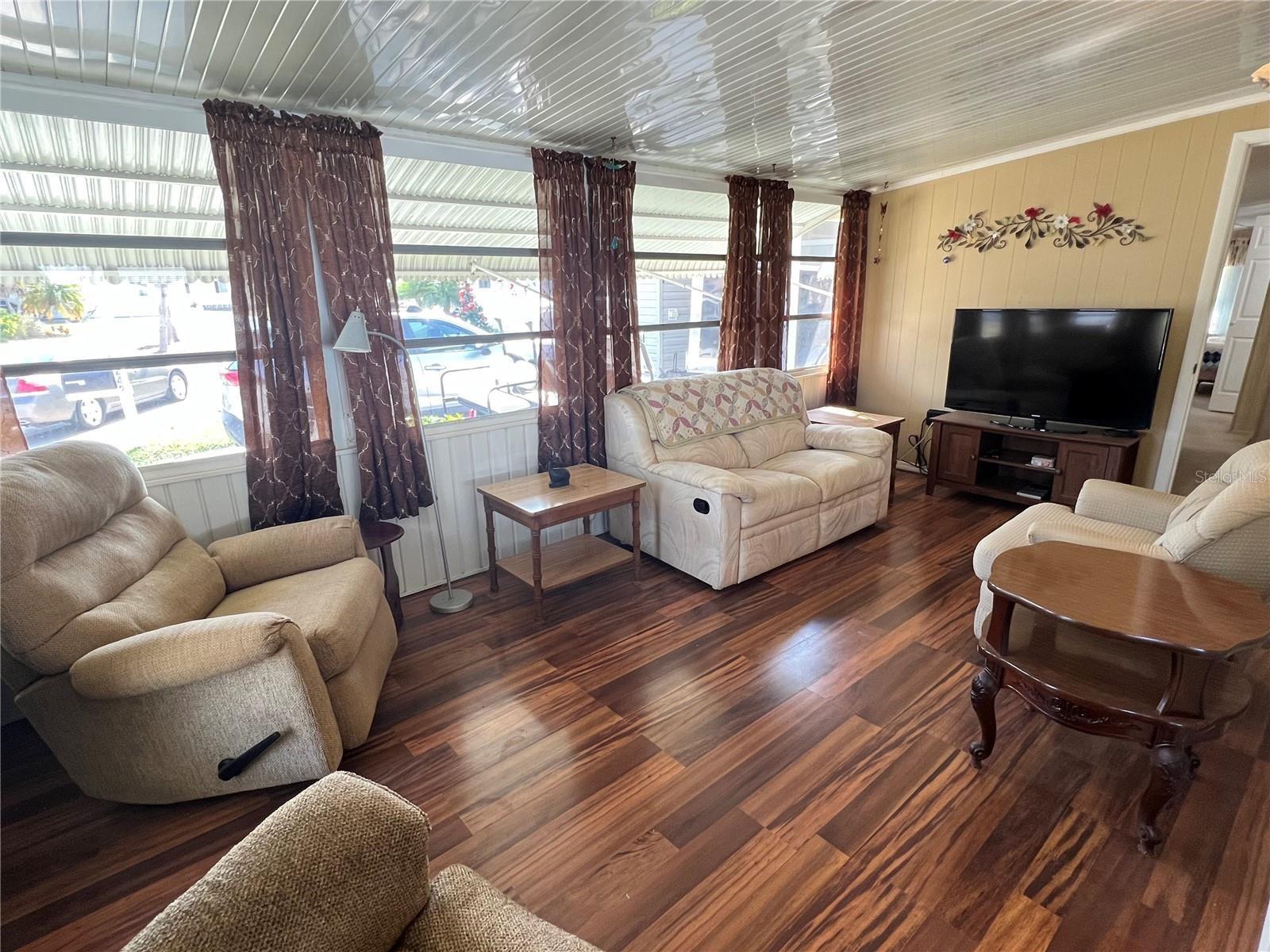 HARBOR COVE - Residential