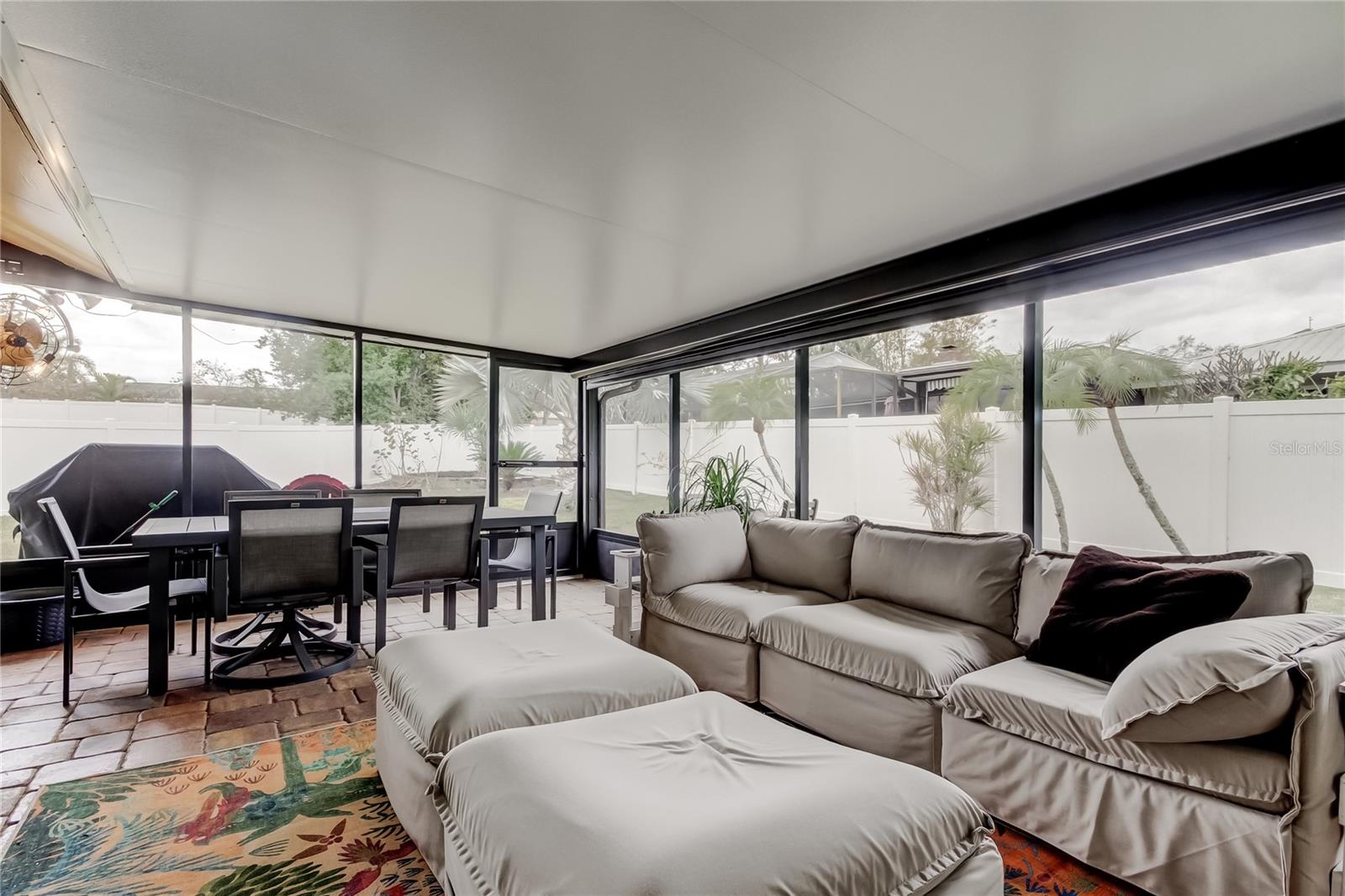 DEL ORO GROVES 1ST ADD - Residential