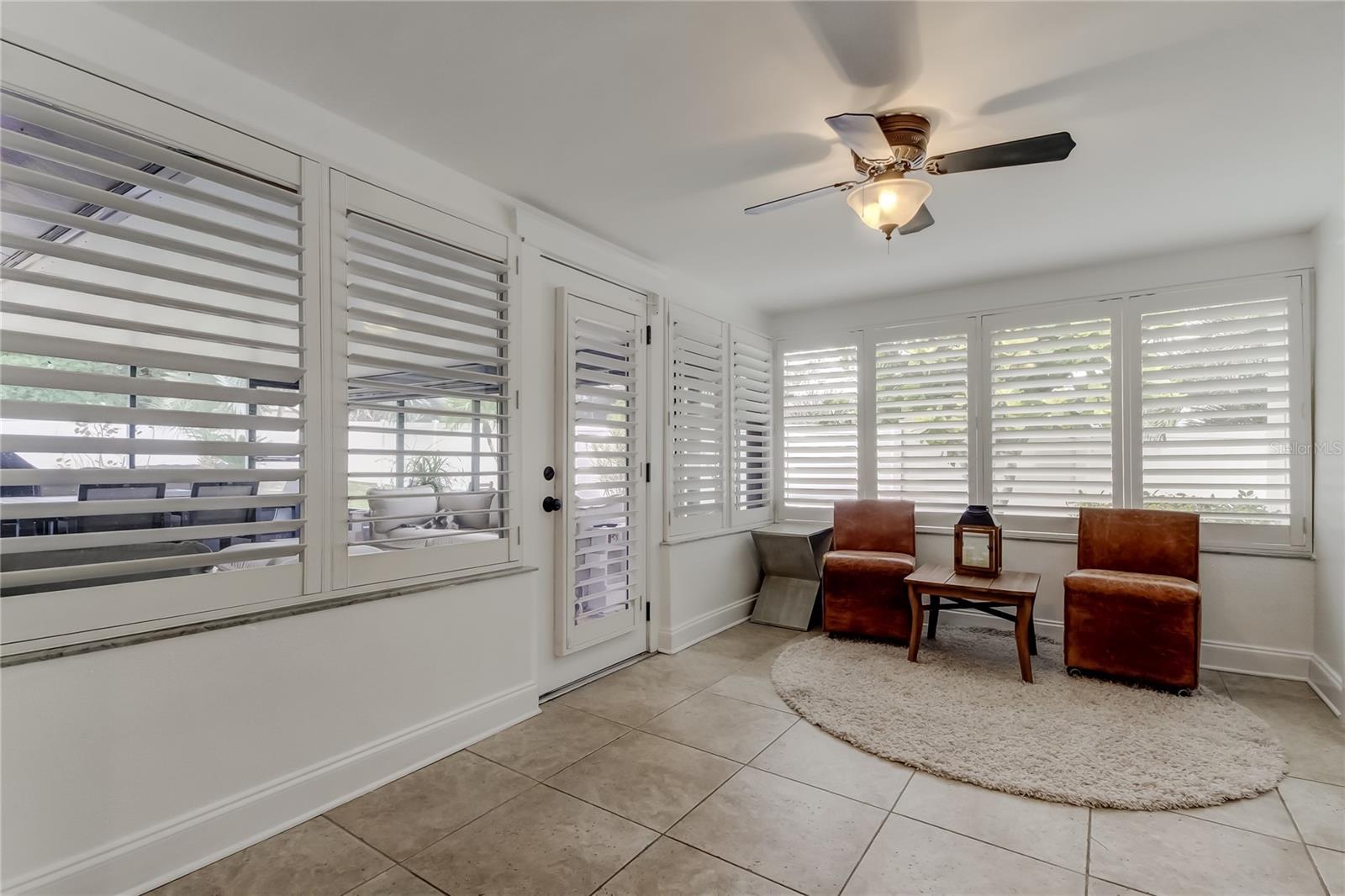 DEL ORO GROVES 1ST ADD - Residential