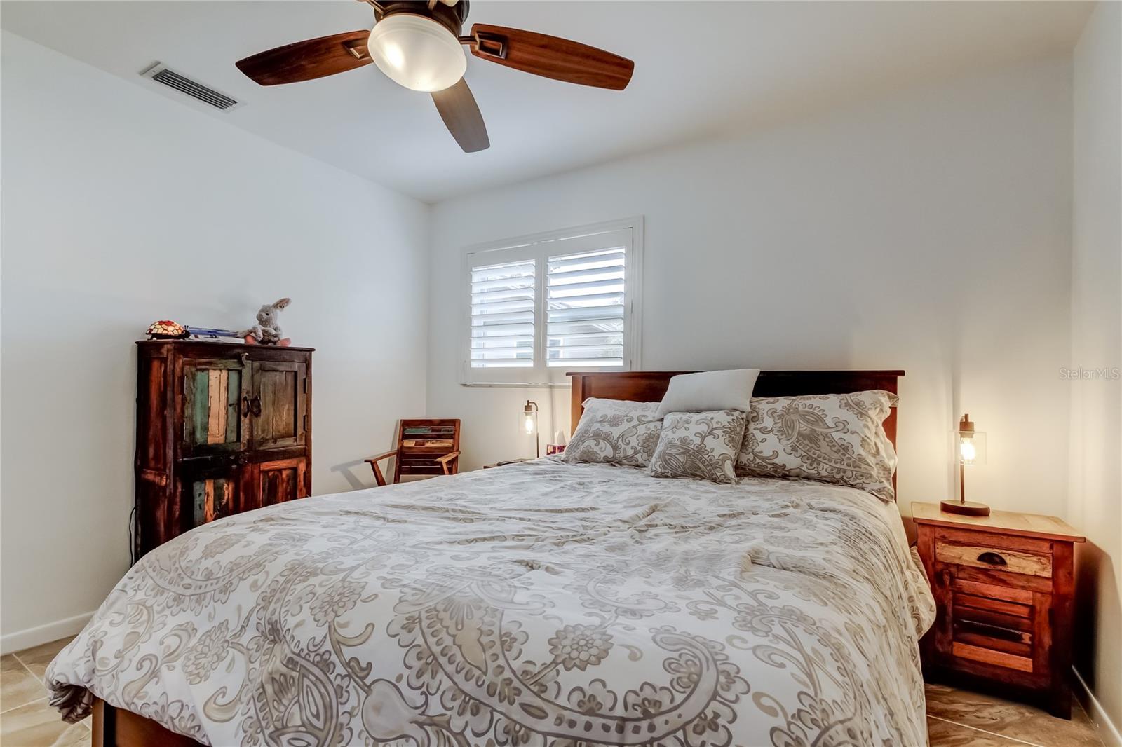 DEL ORO GROVES 1ST ADD - Residential