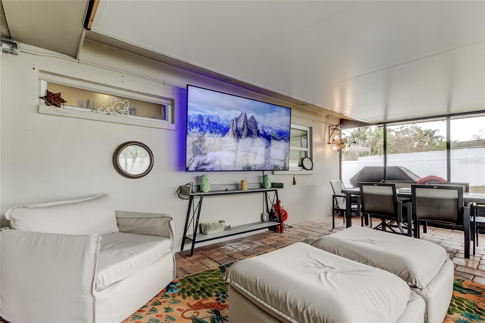 DEL ORO GROVES 1ST ADD - Residential