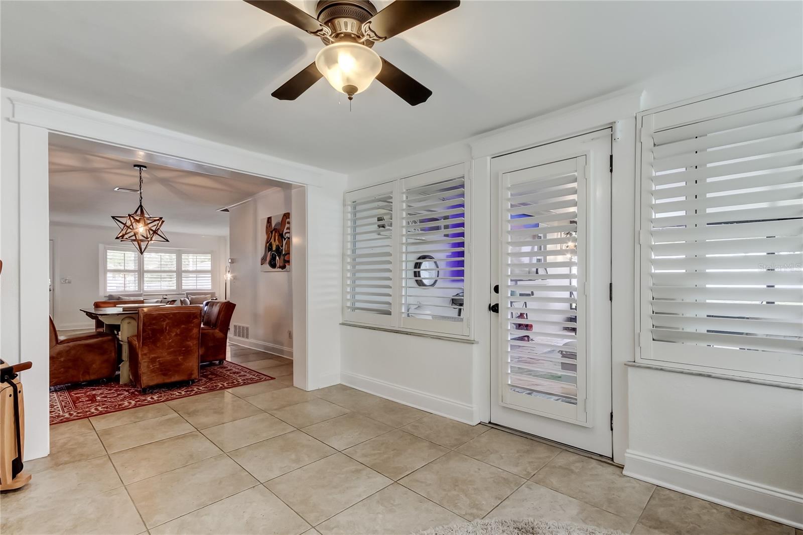 DEL ORO GROVES 1ST ADD - Residential