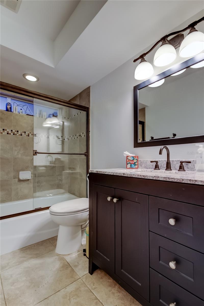 DEL ORO GROVES 1ST ADD - Residential