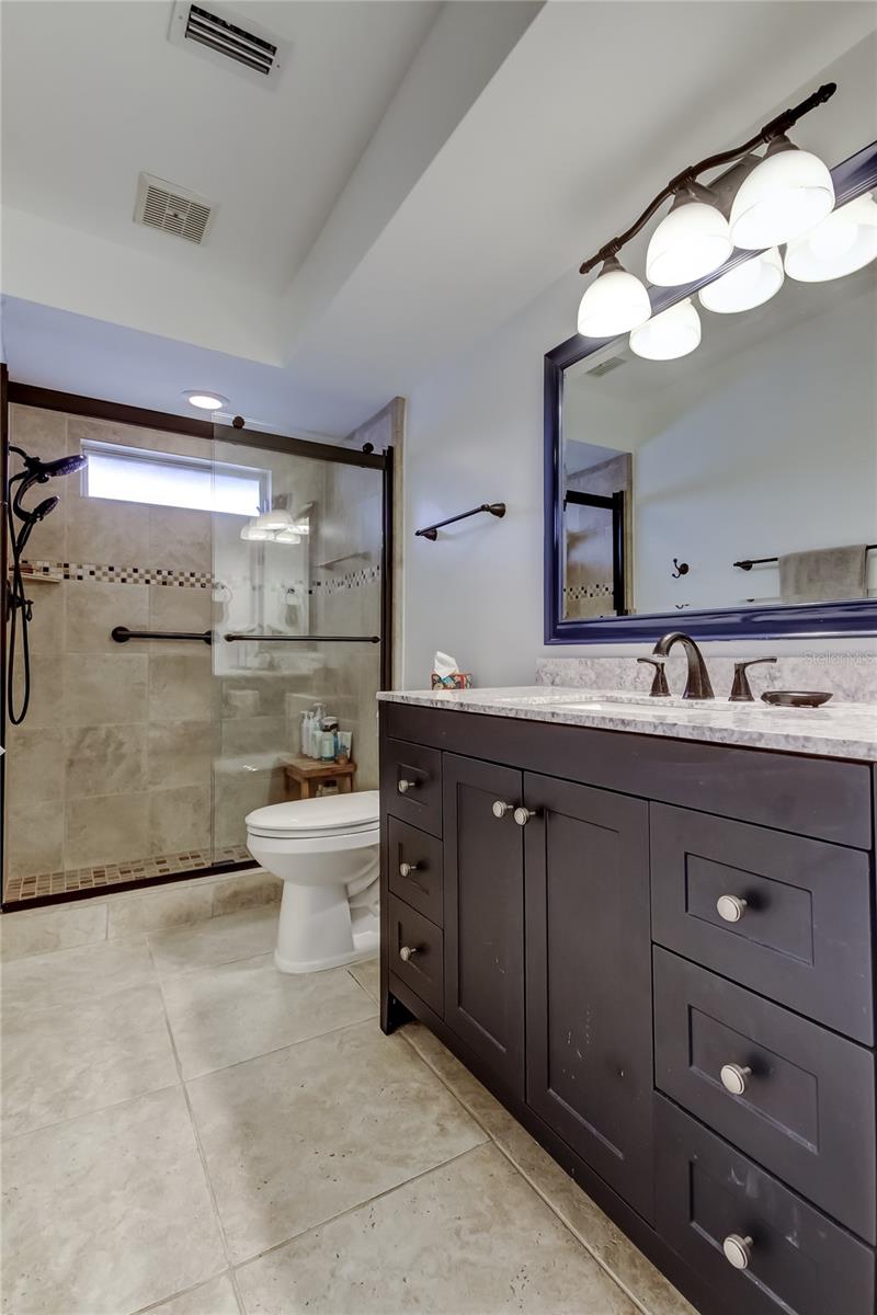 DEL ORO GROVES 1ST ADD - Residential