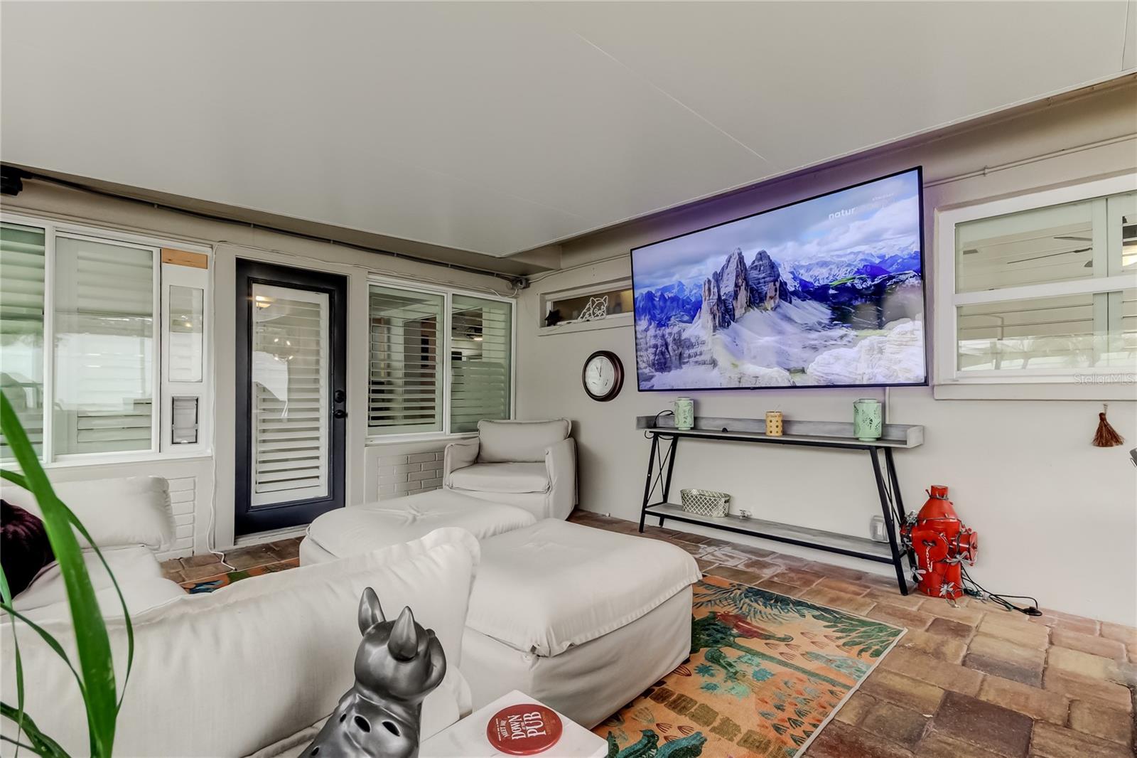 DEL ORO GROVES 1ST ADD - Residential