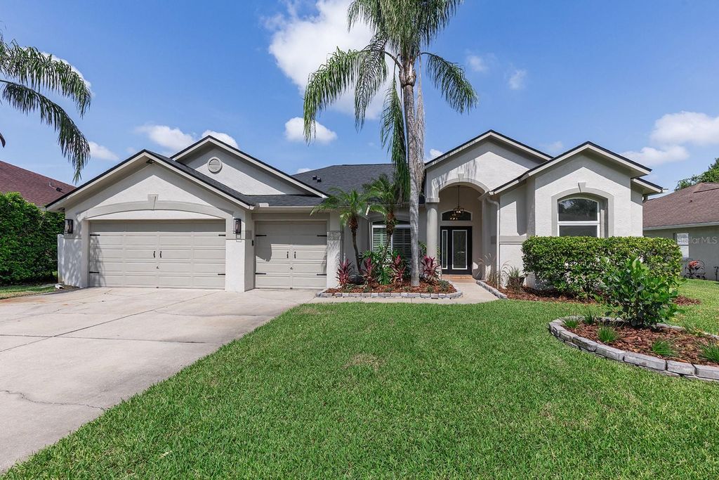 Photo of 17504 Isbell Lane, Odessa, FL 33556 (MLS # TB8406395)