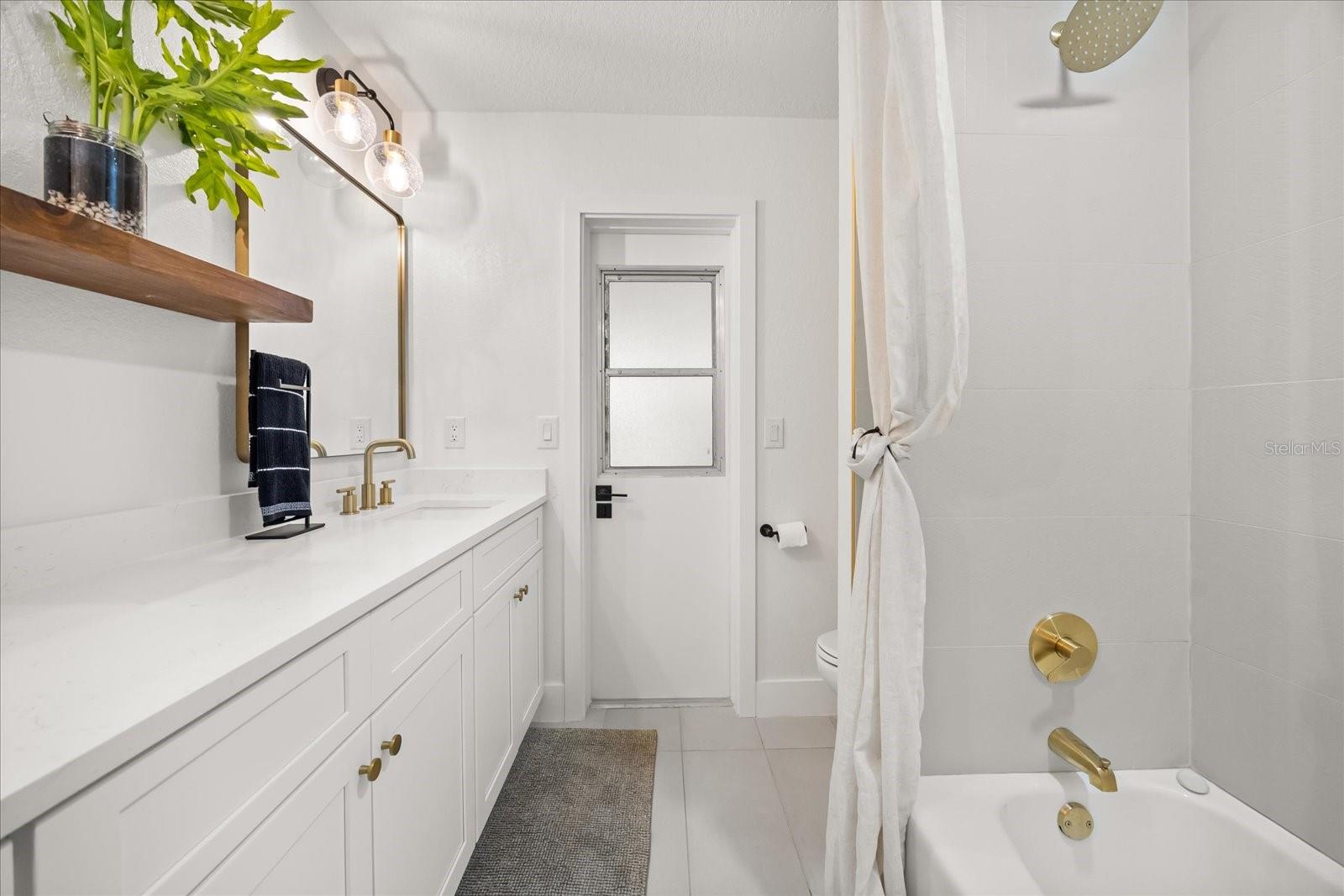 SWEETWATER OAKS SEC 07 - Residential