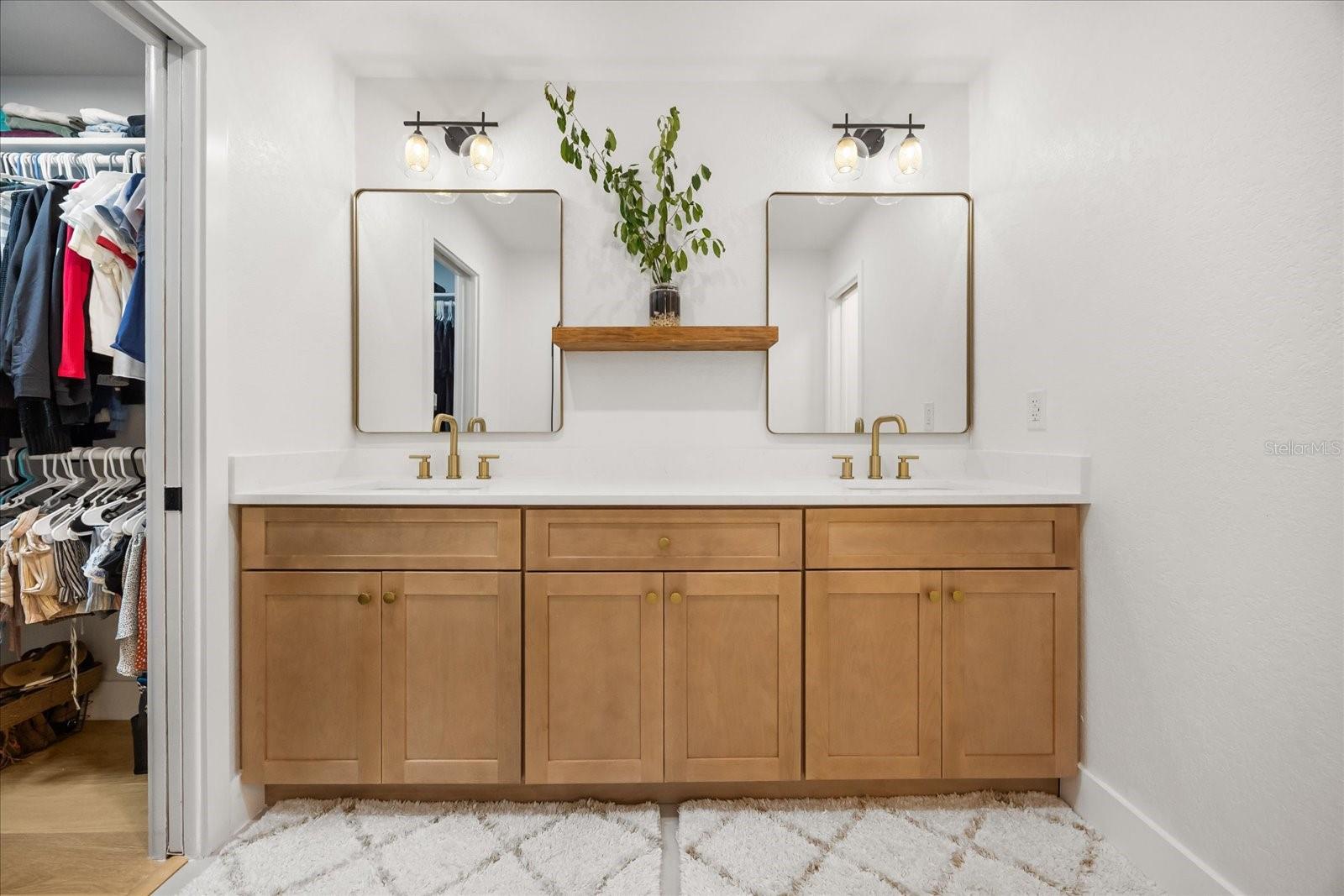 SWEETWATER OAKS SEC 07 - Residential