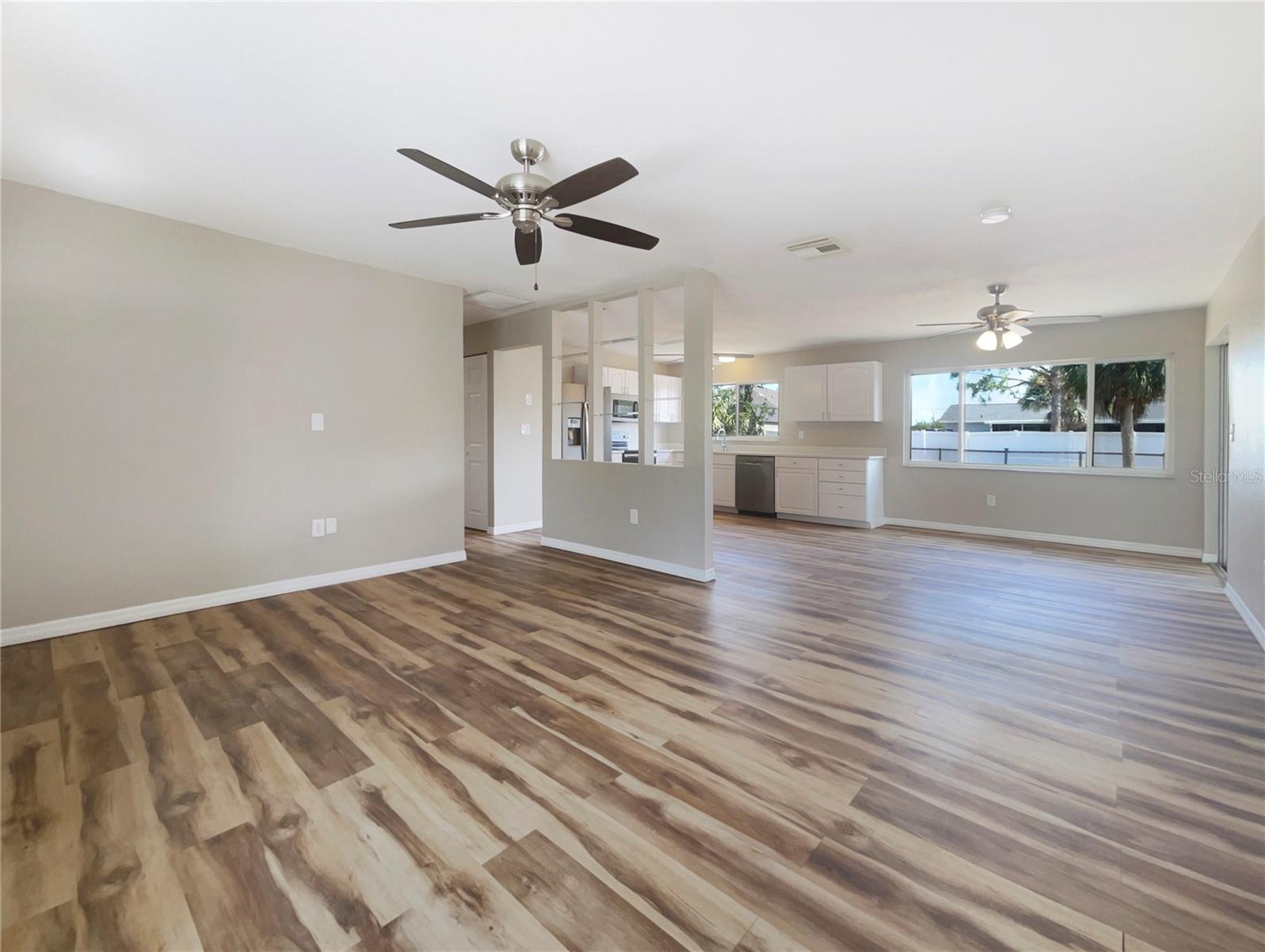 18019 AVONSDALE CIRCLE