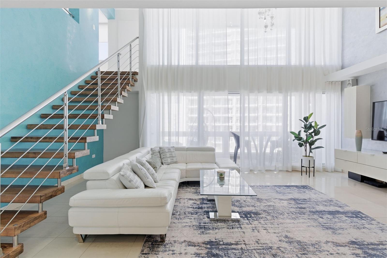 ACQUAMARINA CONDOMINIUM - Residential Lease