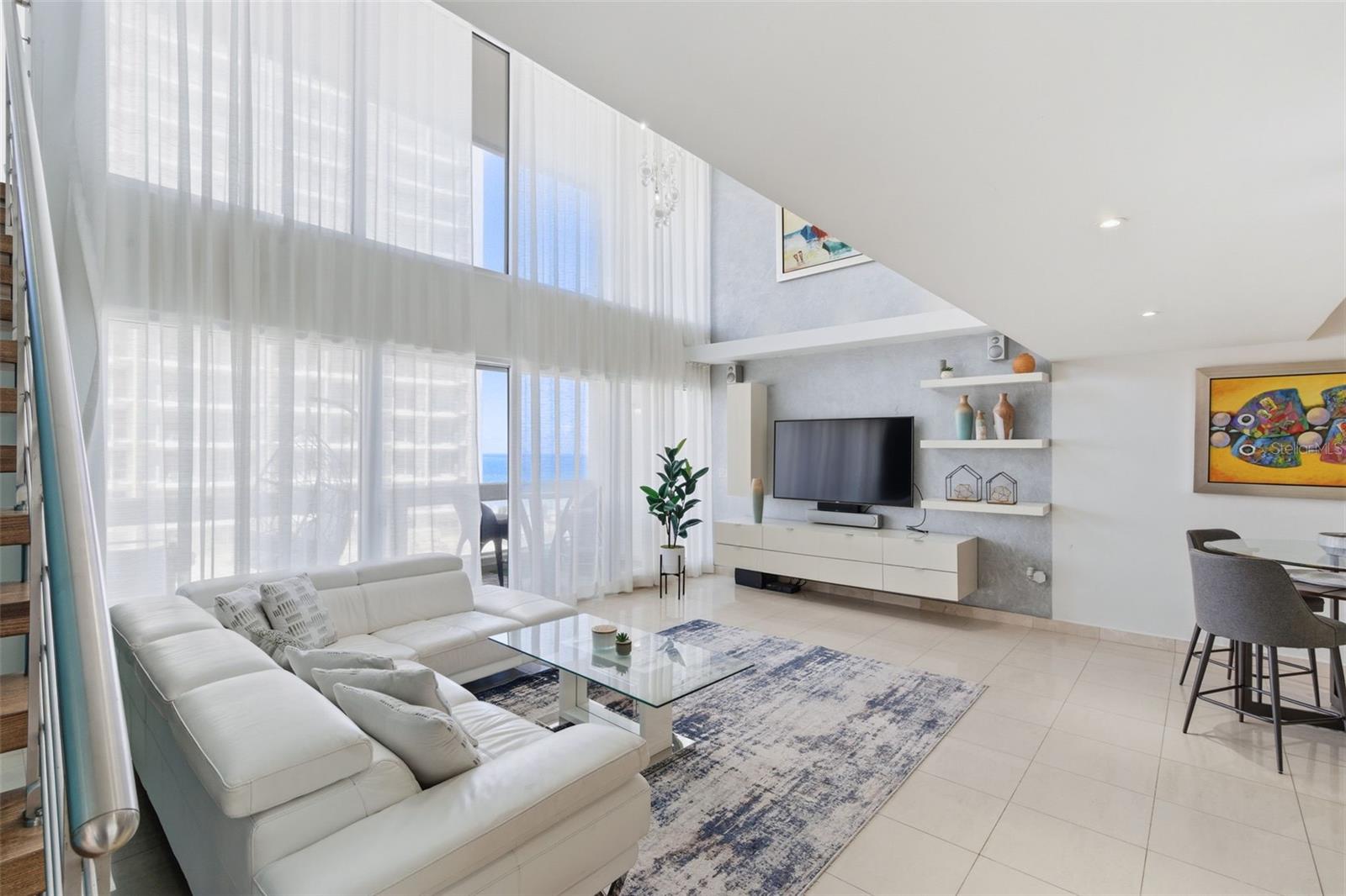 ACQUAMARINA CONDOMINIUM - Residential Lease