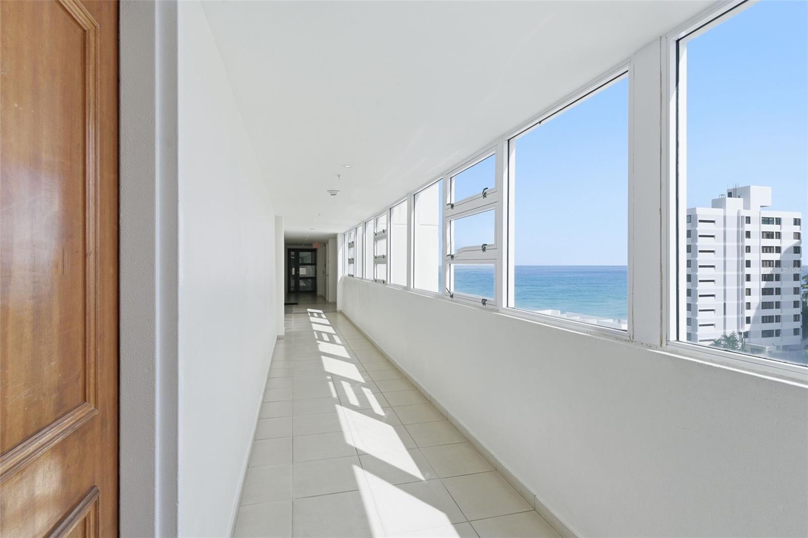 ACQUAMARINA CONDOMINIUM - Residential Lease