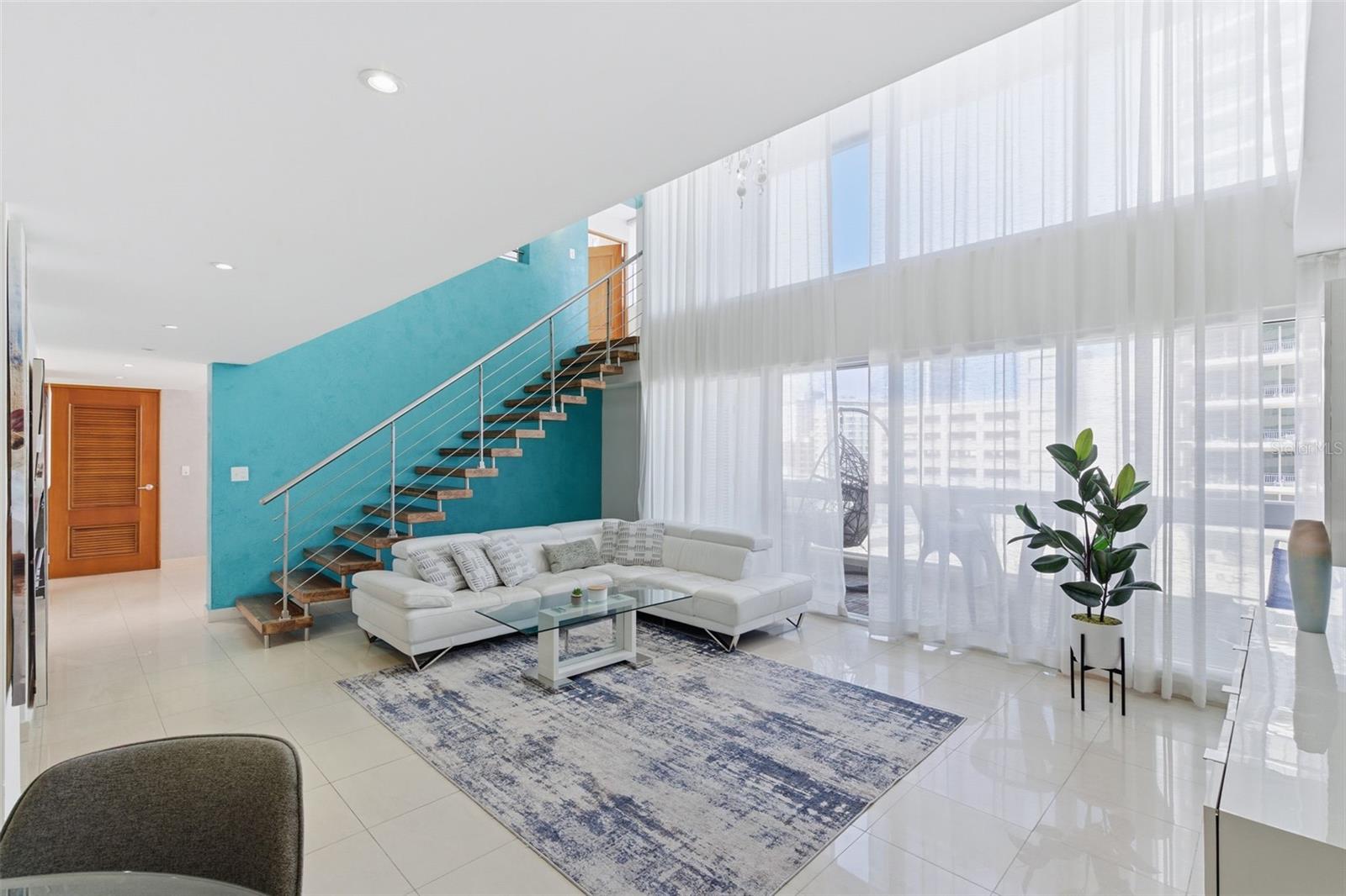 ACQUAMARINA CONDOMINIUM - Residential Lease