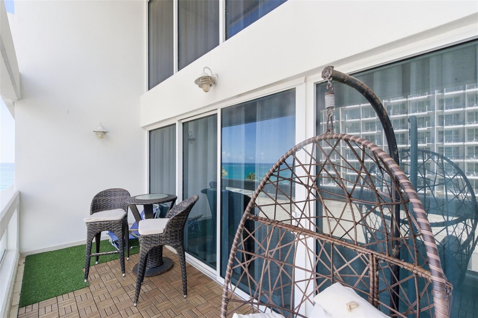 ACQUAMARINA CONDOMINIUM - Residential Lease