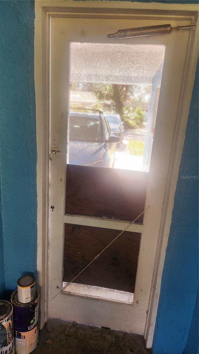 LAKESIDE TERRACE - Residential