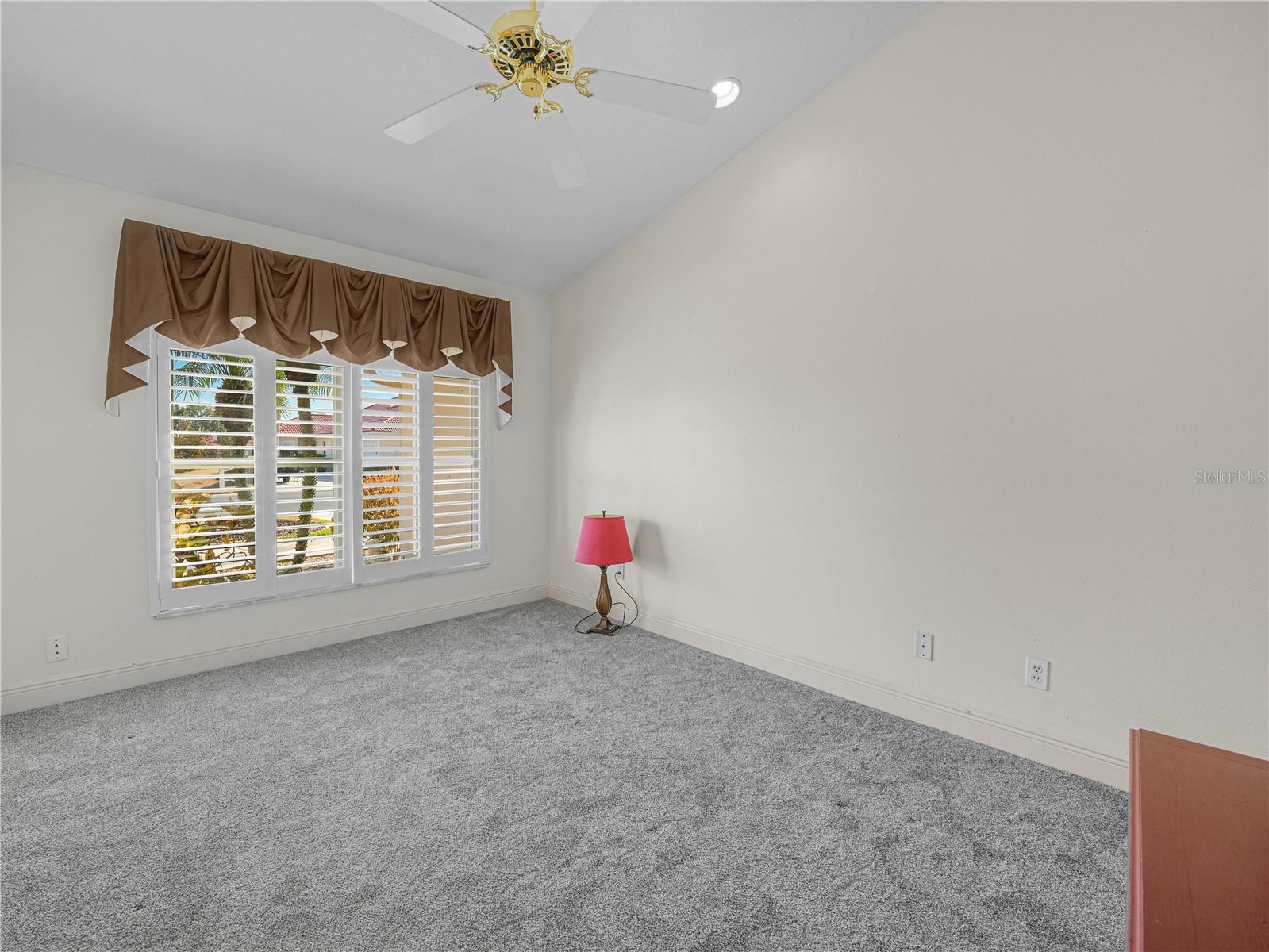 COUNTRY CLUB VILLAGE PH 02 - Residential