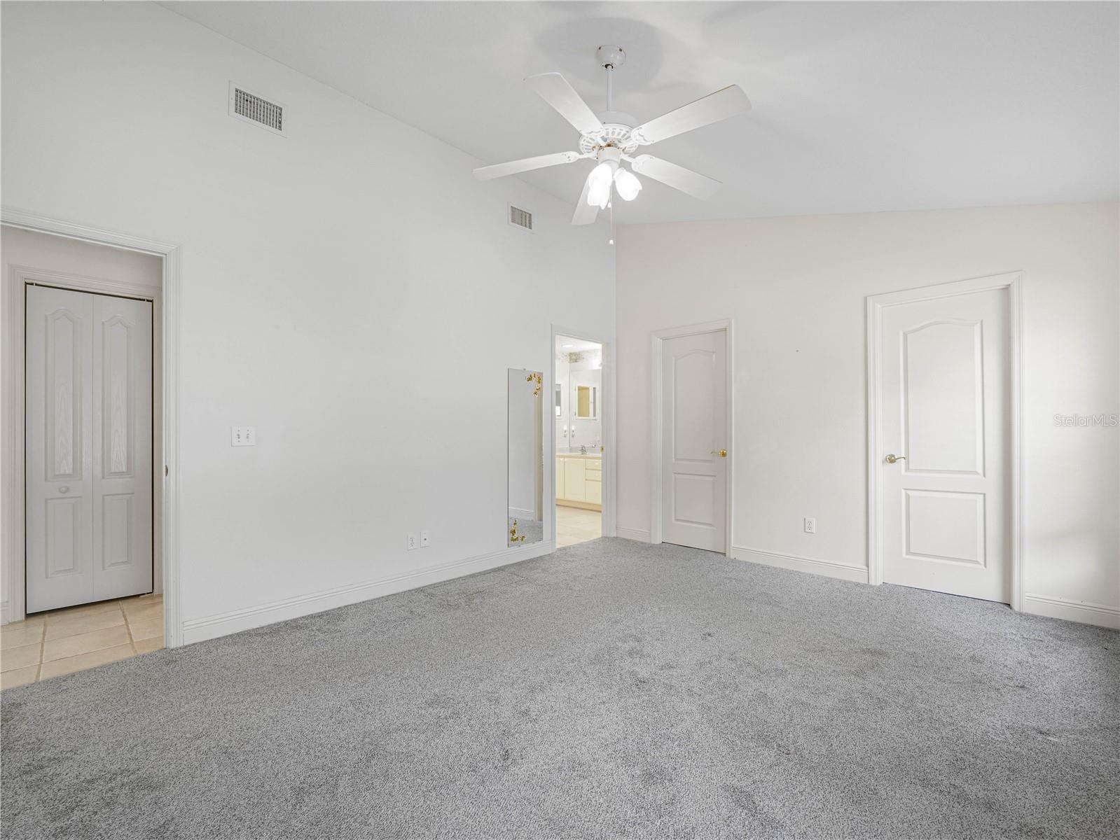 COUNTRY CLUB VILLAGE PH 02 - Residential