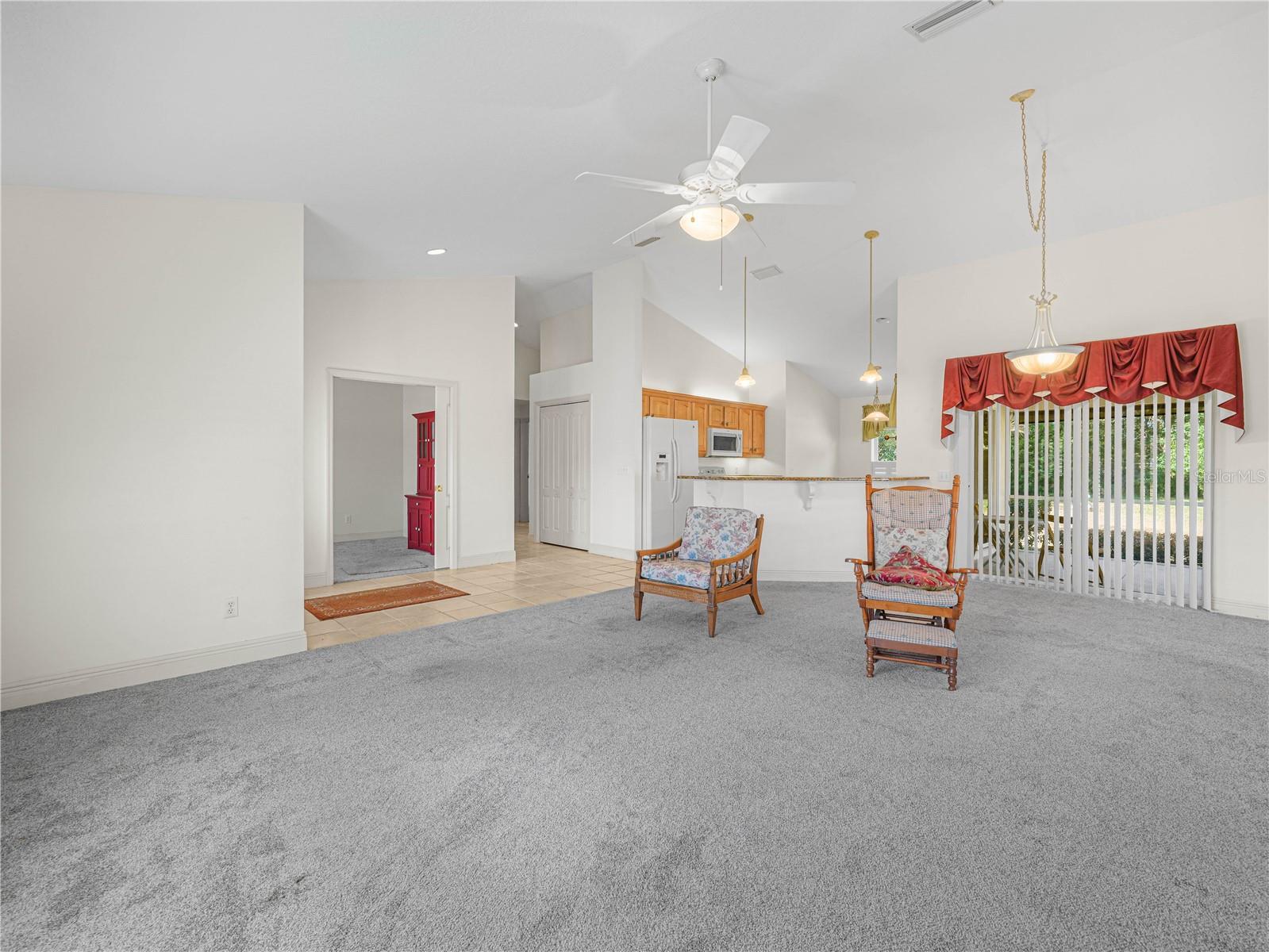 COUNTRY CLUB VILLAGE PH 02 - Residential